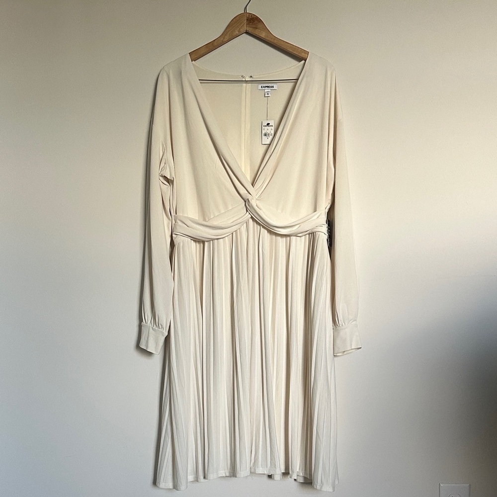 Express Ivory Long Sleeve Midi Dress